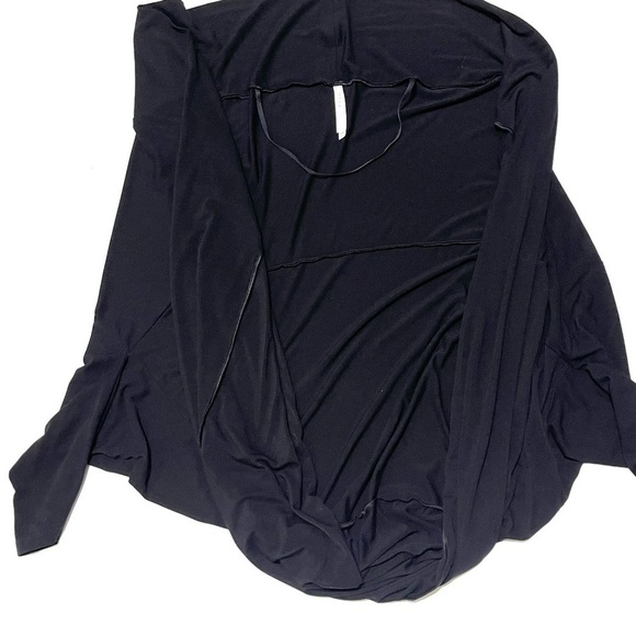 The Group by Babaton Cocoon Woman Black Aritzia Draped Cardigan Size M/L - Picture 9 of 15